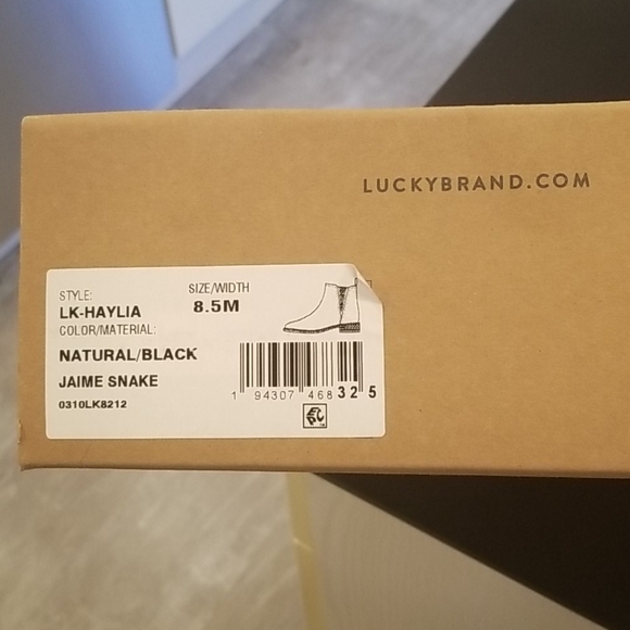 💕LUCKY BRAND💕 Jaime Snake Ankle Boots 8.5 NEW - Picture 14 of 15